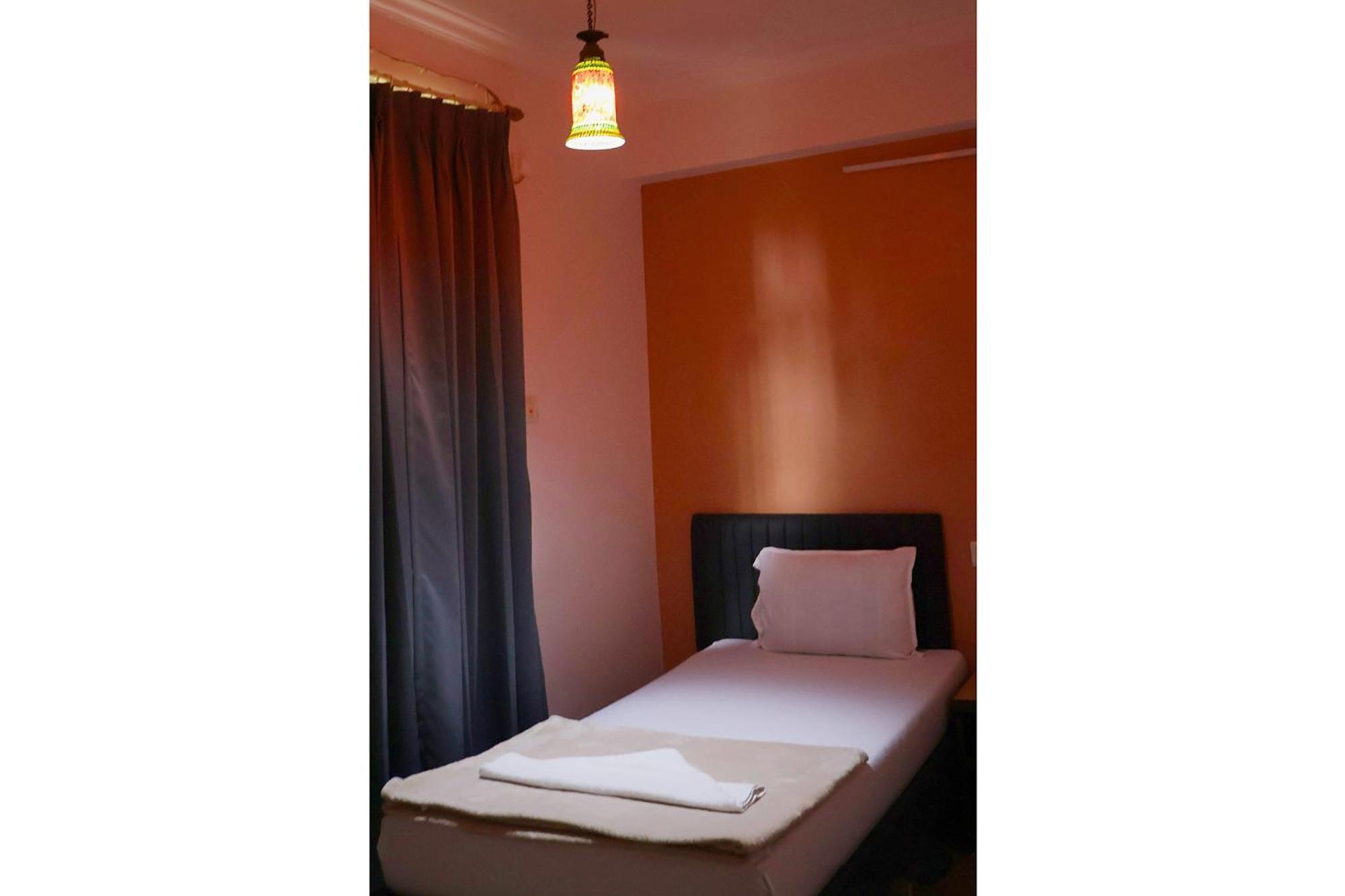 Fabescape Orient Royal Hotel Calangute Exterior photo