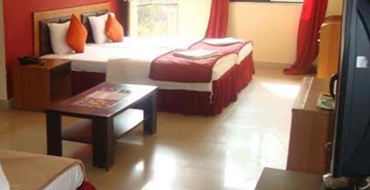 Fabescape Orient Royal Hotel Calangute Exterior photo